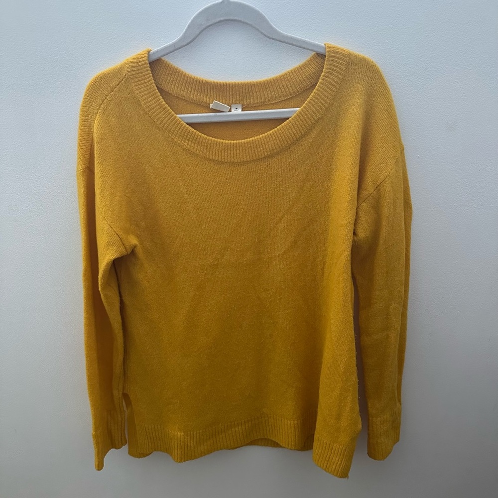 GAP Yellow Women's Sweater
